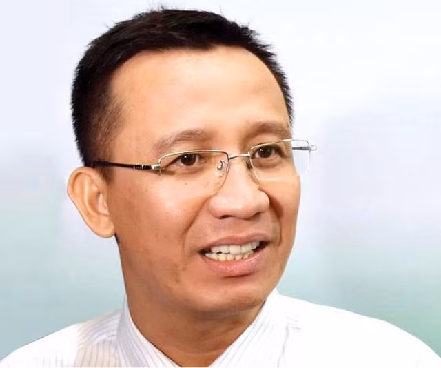 Dai hoc Ngan hang noi gi ve cai chet cua Tien si Bui Quang Tin?