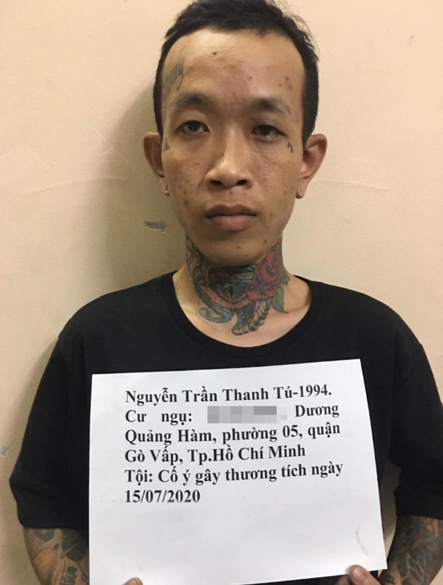 Truy nã gã thợ xăm chém người trong đêm ở Sài Gòn Truy na ga tho xam chem nguoi trong dem o Sai Gon