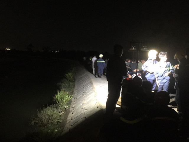 Nhóm học sinh nghỉ học tránh Covid-19 rủ đi câu cá, 2 em chết đuối thương tâm Nhom hoc sinh nghi hoc tranh Covid-19 ru di cau ca, 2 em chet duoi thuong tam