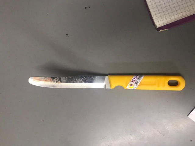 Tên cướp về nhà thăm vợ con thì bị bắt - Hình 2 Ten cuop ve nha tham vo con thi bi bat-Hinh-2