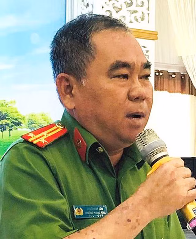 Tiep tuc cach chuc 2 truong Phong Cong an tinh Dong Nai