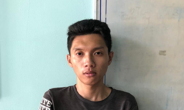 Lời khai của tài xế GrabBike giật điện thoại của người mẹ ẵm con nhỏ Loi khai cua tai xe GrabBike giat dien thoai cua nguoi me am con nho