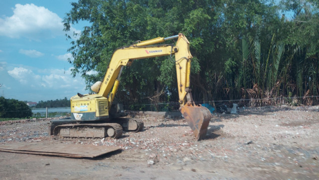 Quận 12 (TP HCM): Ngang nhiên ép cọc, xây kè lấn sông Sài Gòn? - Hình 10 Quan 12 (TP HCM): Ngang nhien ep coc, xay ke lan song Sai Gon?-Hinh-10