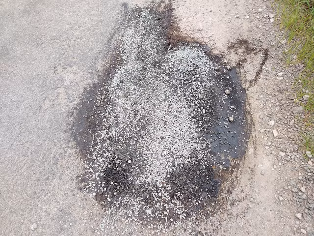 Tan Hiep (Kien Giang): 2 tuyen duong “vua lam da hong” la do troi mua-Hinh-3