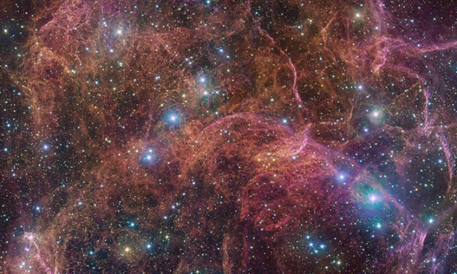 Tận mục tàn dư của một ngôi sao cách Trái đất 800 năm ánh sáng Tan muc tan du cua mot ngoi sao cach Trai dat 800 nam anh sang