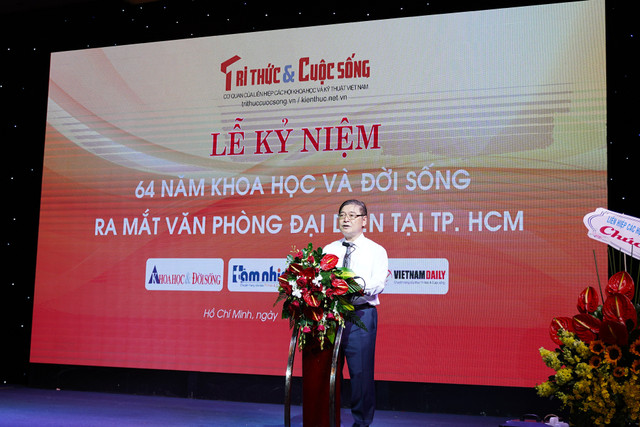 Báo Tri thức và Cuộc sống ra mắt Văn phòng Đại diện tại TP HCM - Hình 2 Bao Tri thuc va Cuoc song ra mat Van phong Dai dien tai TP HCM-Hinh-2