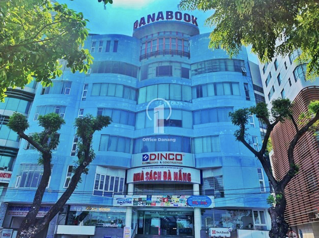 DaNaBook cua ong Le Truong Ky bi phat ve ban hang khong hop quy