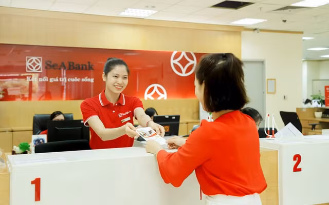 Den luot Pho Tong SeABank muon ban bot 7 trieu co phieu SSB