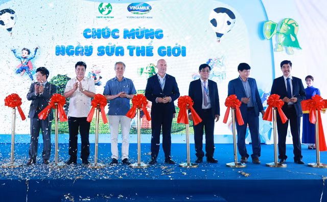 Vinamilk hưởng ứng ngày sữa thế giới & quốc tế thiếu nhi với nhiều hoạt động thú vị Vinamilk huong ung ngay sua the gioi & quoc te thieu nhi voi nhieu hoat dong thu vi