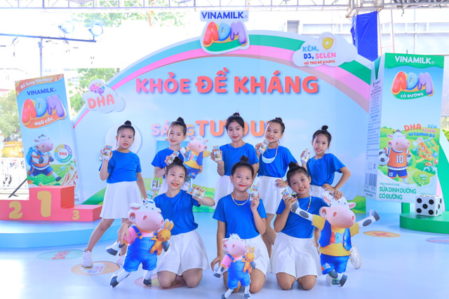 Vinamilk huong ung ngay sua the gioi & quoc te thieu nhi voi nhieu hoat dong thu vi-Hinh-5
