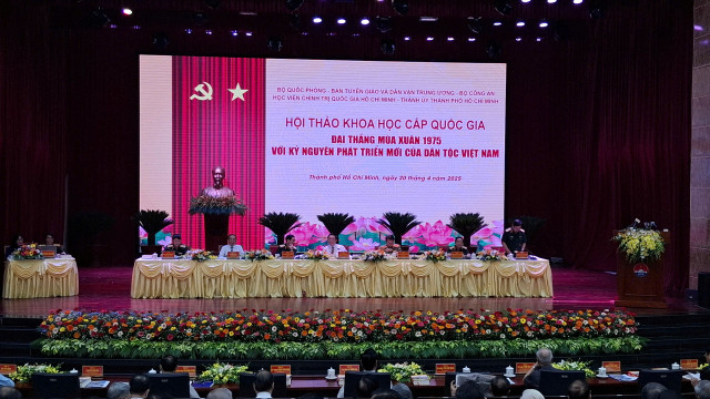 Đại thắng mùa Xuân năm 1975: Mốc son chói lọi nhất trong lịch sử hiện đại Việt Nam Dai thang mua Xuan nam 1975: Moc son choi loi nhat trong lich su hien dai Viet Nam