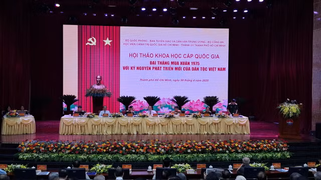 Dai thang mua Xuan nam 1975: Moc son choi loi nhat trong lich su hien dai Viet Nam