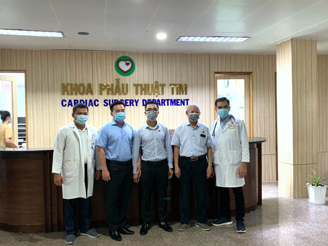 Vinamilk tiếp tục hỗ trợ kinh phí mổ tim cho trẻ em nghèo trong năm 2021 - Hình 3 Vinamilk tiep tuc ho tro kinh phi mo tim cho tre em ngheo trong nam 2021-Hinh-3