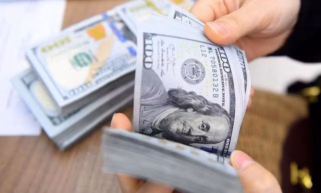 Ty gia tang gay tac dong hai chieu toi nen kinh te the nao?