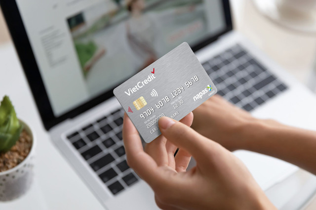 VietCredit thua lỗ, Vicem muốn thoát 10 triệu cổ phiếu giá gấp 5,2 lần thị giá VietCredit thua lo, Vicem muon thoat 10 trieu co phieu gia gap 5,2 lan thi gia