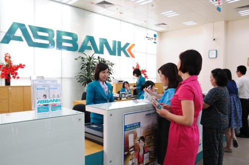 ABBank báo lãi 6 tháng 1.329 tỷ, nợ có khả năng mất vốn tăng đáng ngại ABBank bao lai 6 thang 1.329 ty, no co kha nang mat von tang dang ngai