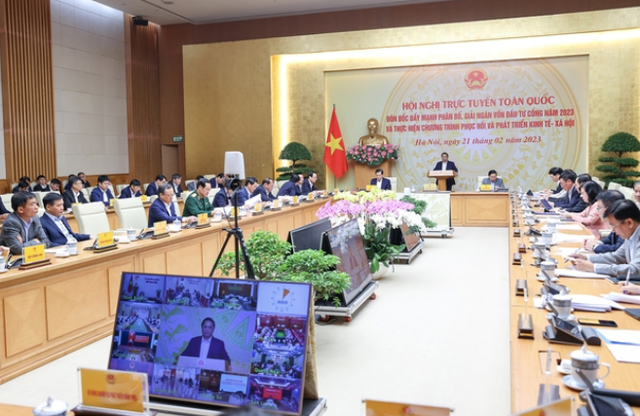 Thủ tướng: Giải ngân ít nhất 95% trong hơn 700 nghìn tỷ đồng vốn đầu tư công năm 2023 Thu tuong: Giai ngan it nhat 95% trong hon 700 nghin ty dong von dau tu cong nam 2023