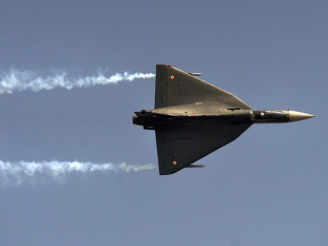 Khám phá sức mạnh chiến đấu cơ Tejas Ấn Độ - Hình 9 Kham pha suc manh chien dau co Tejas An Do-Hinh-9