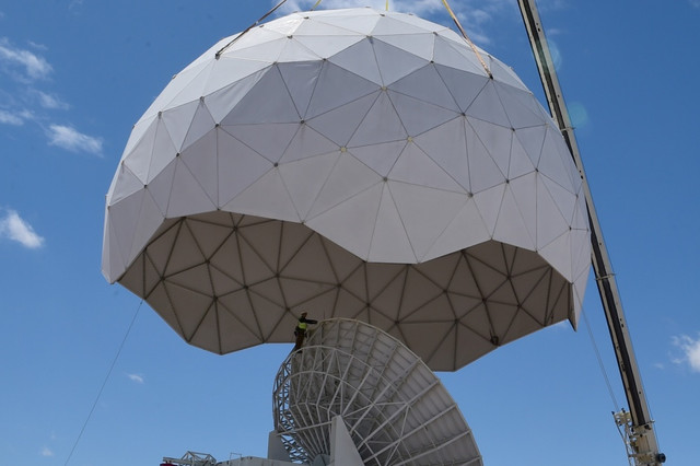 'Soi' đồ bảo hộ ấn tượng của dàn radar biển đảo Việt Nam - Hình 11 'Soi' do bao ho an tuong cua dan radar bien dao Viet Nam-Hinh-11
