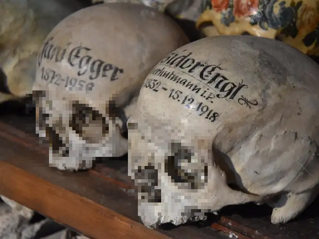 Điều kỳ lạ trong ngôi làng Hallstatt - Hình 5 Dieu ky la trong ngoi lang Hallstatt-Hinh-5