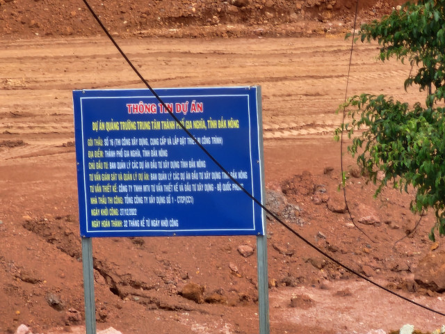 Vắng bóng đối thủ, CC1 trúng thầu lớn tại Đắk Nông - Hình 3 Vang bong doi thu, CC1 trung thau lon tai Dak Nong-Hinh-3