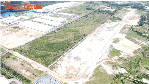 Những khu đất bỏ hoang của VMEP chủ thương hiệu SYM Nhung khu dat bo hoang cua VMEP chu thuong hieu SYM