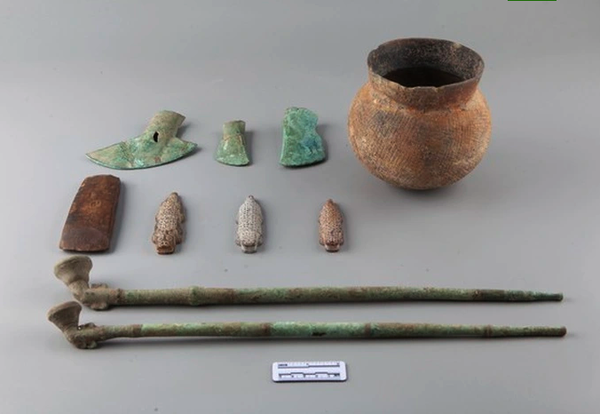 Khám phá 10 cổ vật vô giá vừa trở về Việt Nam - Hình 11 Kham pha 10 co vat vo gia vua tro ve Viet Nam-Hinh-11