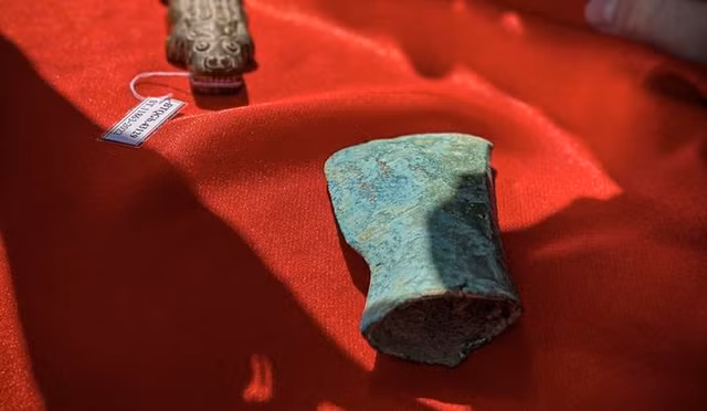 Kham pha 10 co vat vo gia vua tro ve Viet Nam-Hinh-4