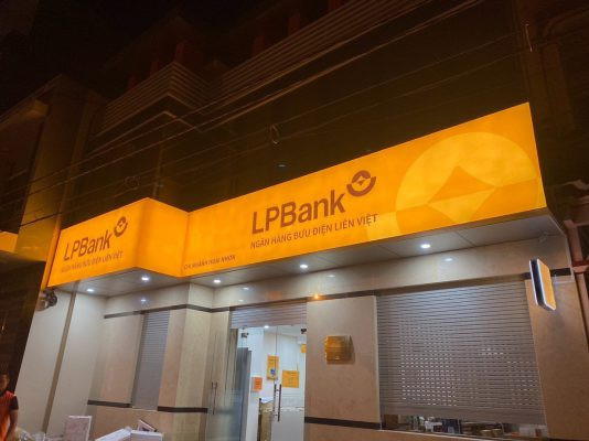 LPBank báo lãi quý 3 đạt hơn 990 tỷ đồng LPBank bao lai quy 3 dat hon 990 ty dong