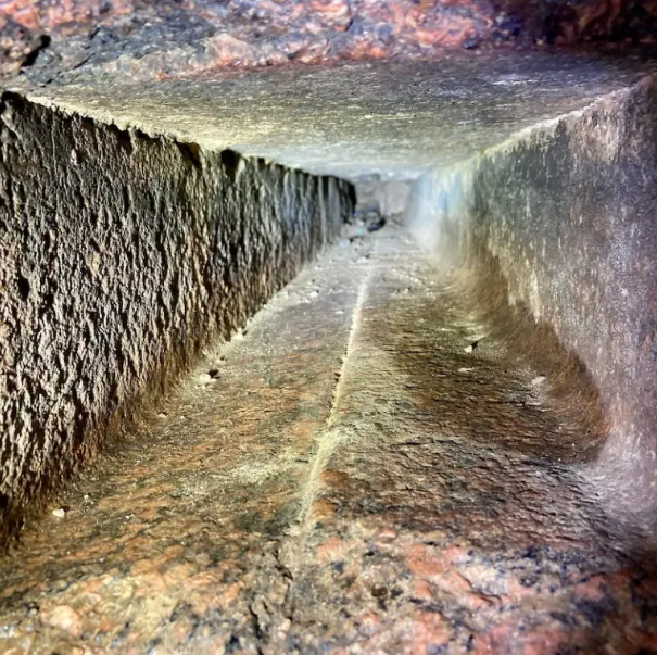 Giật mình khi khám phá kim tự tháp Ai Cập - Hình 7 Giat minh khi kham pha kim tu thap Ai Cap-Hinh-7