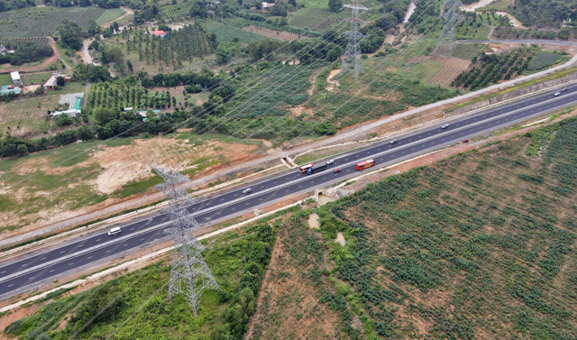 Cao toc Dau Giay - Phan Thiet ngap nang: Nguyen nhan chu dau tu neu ra chua thuyet phuc-Hinh-10