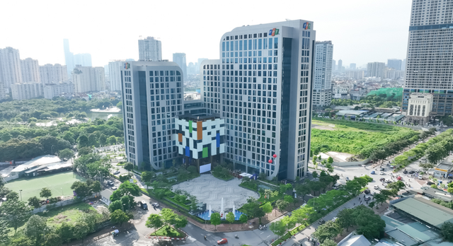 FPT đặt mục tiêu doanh thu dịch vụ CNTT nước ngoài đạt 1 tỷ USD FPT dat muc tieu doanh thu dich vu CNTT nuoc ngoai dat 1 ty USD