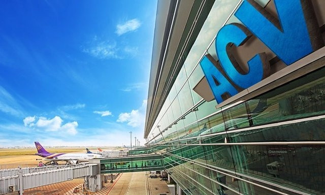 ACV gánh chịu hơn 8.000 tỷ nợ xấu từ những hãng hàng không nào? ACV ganh chiu hon 8.000 ty no xau tu nhung hang hang khong nao?