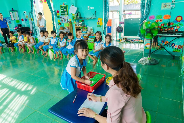 Nhân rộng niềm vui mang tên sữa học đường - Hình 9 Nhan rong niem vui mang ten sua hoc duong-Hinh-9