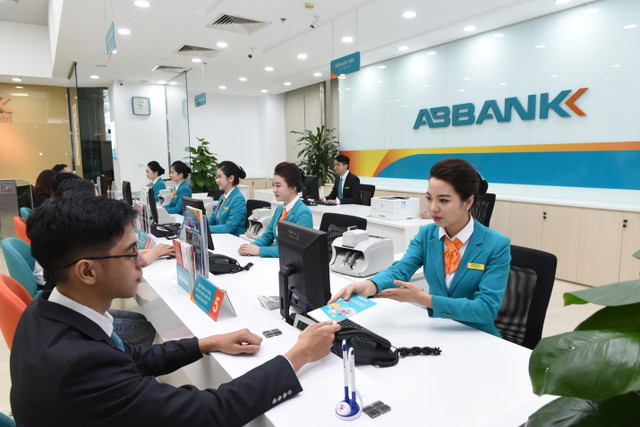 ABBank: Tín dụng tăng trưởng âm 3,1%, nợ xấu vọt lên khủng 4% ABBank: Tin dung tang truong am 3,1%, no xau vot len khung 4%