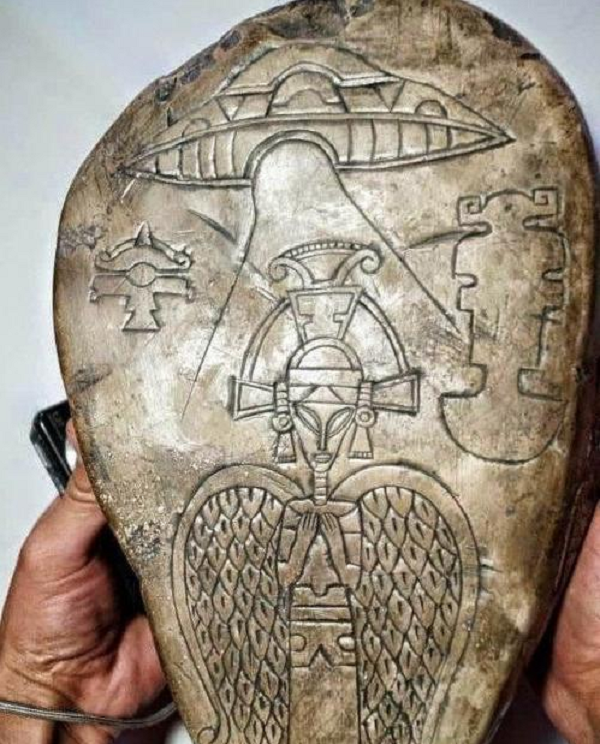 Lộ bằng chứng con người từng giao tiếp với người ngoài hành tinh? - Hình 7 Lo bang chung con nguoi tung giao tiep voi nguoi ngoai hanh tinh?-Hinh-7