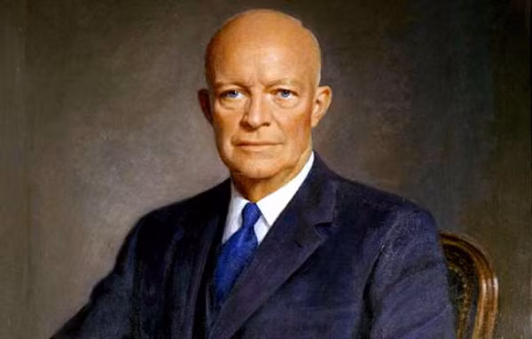 Tổng thống Eisenhower đã có cuộc gặp gỡ đầu tiên với các sinh mệnh có trí thông minh ngoài hành tinh? - Hình 2 Tong thong Eisenhower da co cuoc gap go dau tien voi cac sinh menh co tri thong minh ngoai hanh tinh?-Hinh-2
