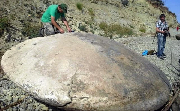 Tìm thấy dấu vết của người ngoài hành tinh chứa chất lạ ở Nga - Hình 2 Tim thay dau vet cua nguoi ngoai hanh tinh chua chat la o Nga-Hinh-2