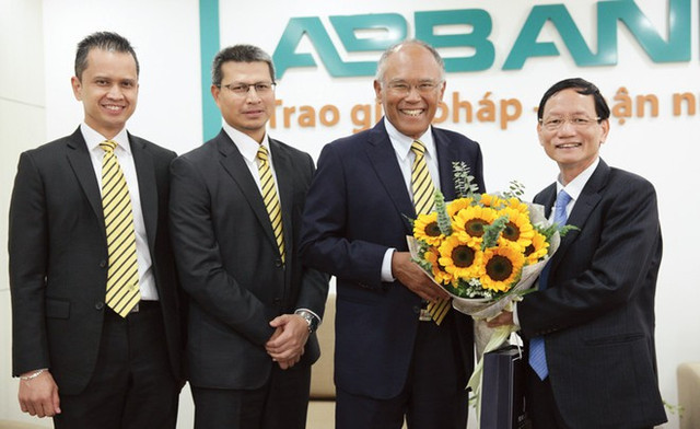 Quyền lực đại gia Vũ Văn Tiền tại ABBank như thế nào? Quyen luc dai gia Vu Van Tien tai ABBank nhu the nao?