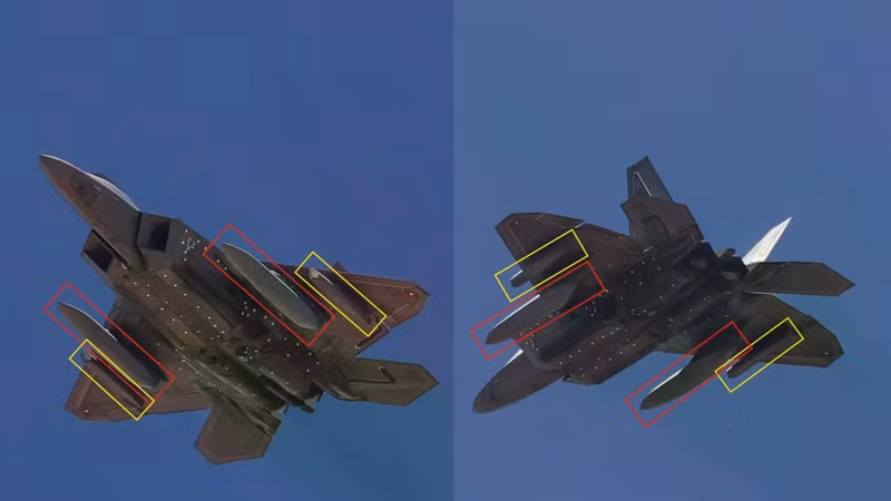 Những hình ảnh mới cho thấy một chiếc F-22 Raptor bay với các thùng nhiên liệu tàng hình và các pod cảm biến, cho thấy Mỹ đang thúc đẩy mở rộng tầm bay và tăng cường khả năng phát hiện thụ động trong môi trường không chiến có mức đe dọa cao (Nguồn ảnh: Jarod Hamilton trên X)