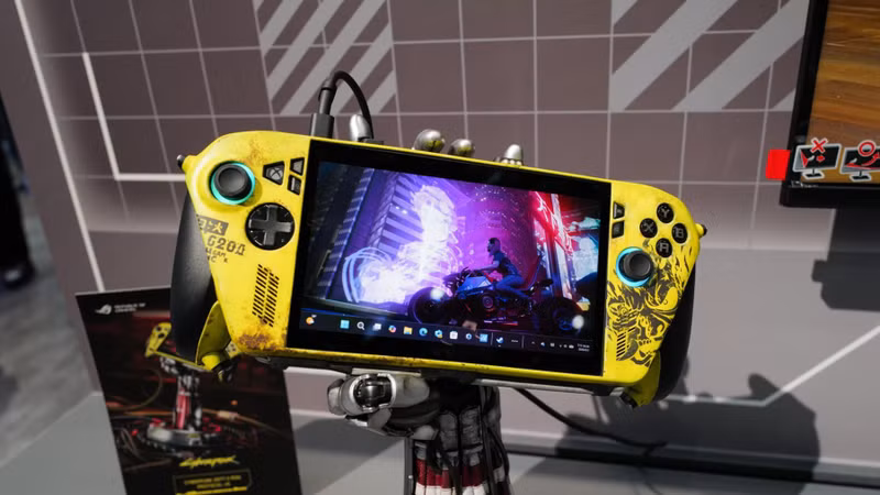 [GALLERY] Asus kỷ niệm 20 năm Xbox Ally với gói nâng cấp từ Computex