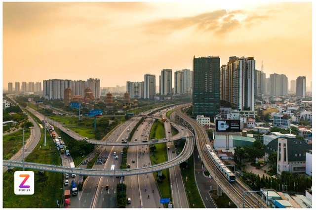 Các tập đoàn, doanh nghiệp bất động sản hoạt động sôi nổi đón tín hiệu thị trường tích cực. Ảnh: Quỳnh Danh. bds-2.png
