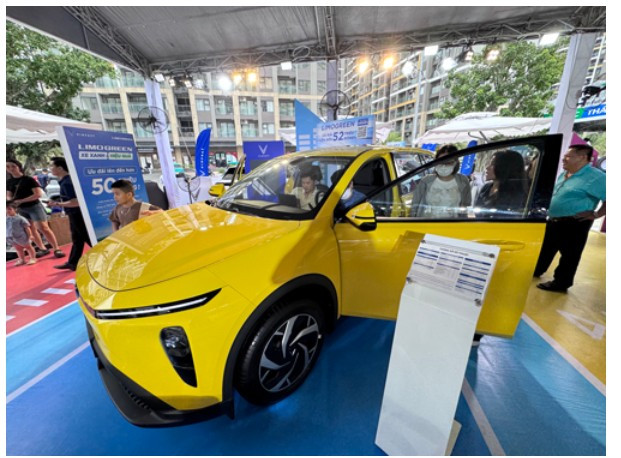 Ô tô điện VinFast bán ra 100.000 chiếc trong 9 tháng đầu năm 2025 vinfast.png