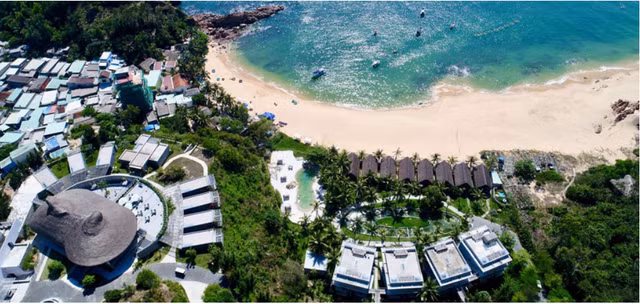casa-marina-resort-1.png