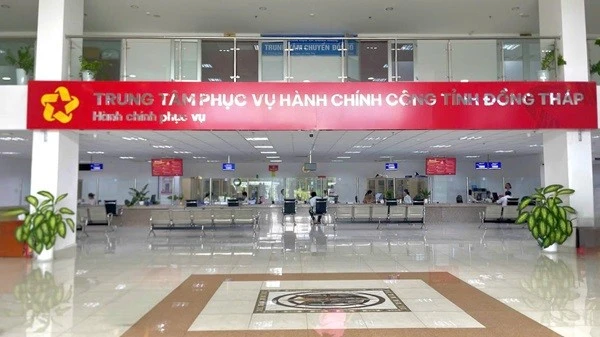 Đồng Tháp giải quyết thủ tục hành chính cả sáng thứ Bảy