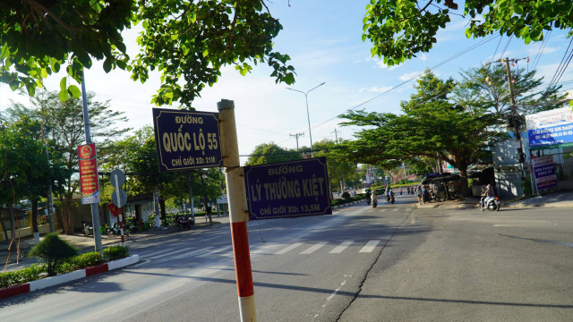 Đường Quốc lộ 55, thị xã La Gi, tỉnh Bình Thuận. Ảnh: Bảo Giang 1-5.jpg