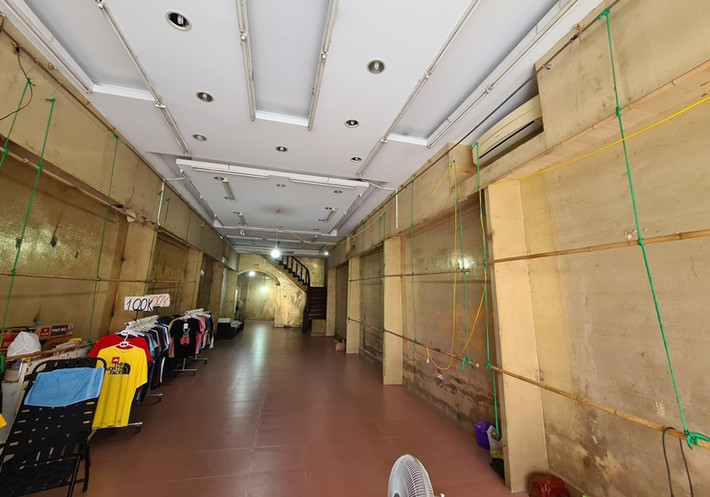 Giá cho thuê mặt bằng tại khu vực phố cổ sẽ tùy từng diện tích và giao động từ vài chục triệu đến gần 100 triệu đồng/tháng.