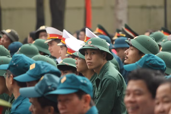 Năm 2019, quận Đống Đa có 100 tân binh tham gia nhập ngũ.