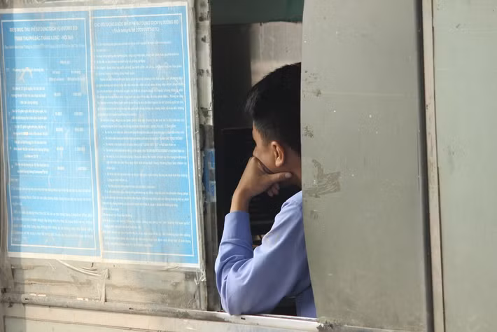 Công việc của các nhân viên thu phí tại trạm BOT này vẫn nhàn rỗi.