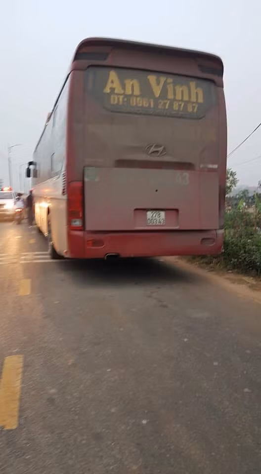 Ngay khi nhận được thông tin về vụ việc, Phó Thủ tướng Thường trực Chính phủ, Chủ tịch UBATGTQG Trương Hòa Bình Bộ trưởng Bộ GTVT đã gửi lời thăm hỏi, chia buồn với gia đình nạn nhân không may tử vong và động viên các nạn nhân bị thương do vụ TNGT và chỉ đạo UBND tỉnh Vĩnh Phúc chỉ đạo các cơ quan chức năng của tỉnh, UBND Huyện Vĩnh Lạc, Xã Trung Nguyên khẩn trương điều tra, làm rõ…